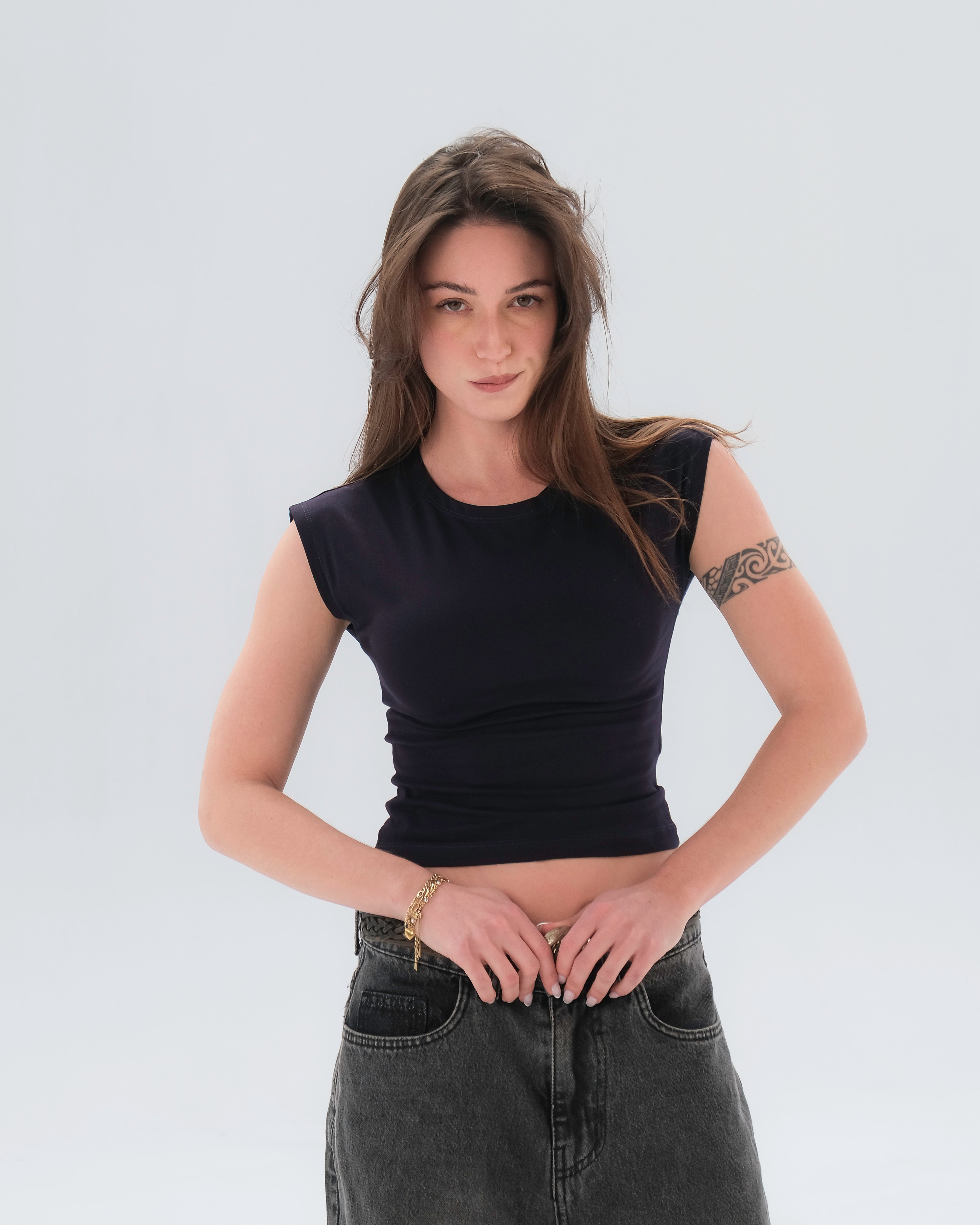 Sleeveless Fitted Top