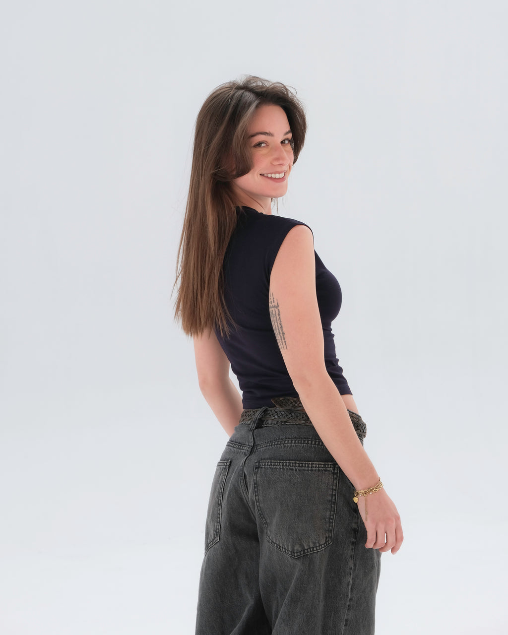 Sleeveless Fitted Top