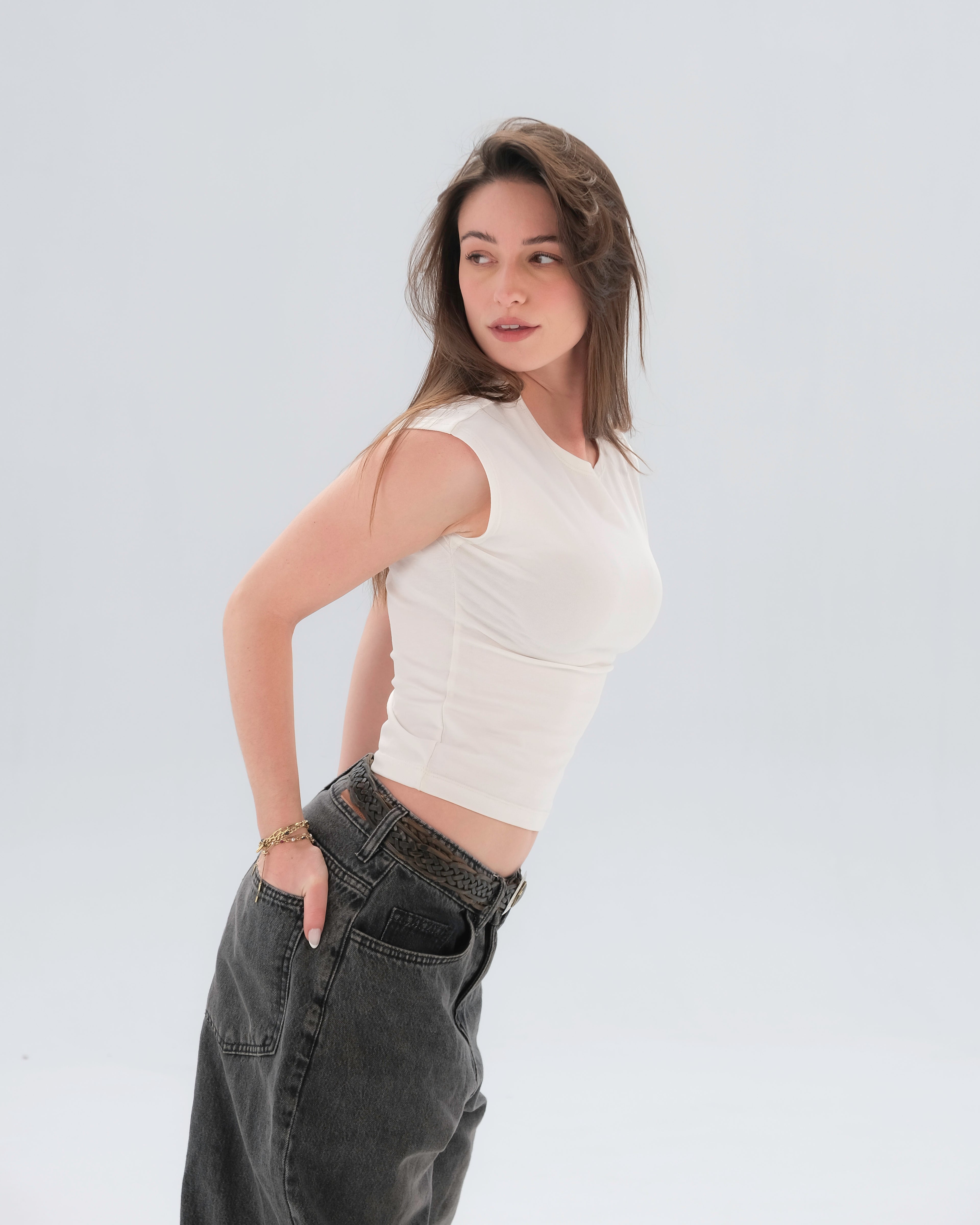 Sleeveless Fitted Top