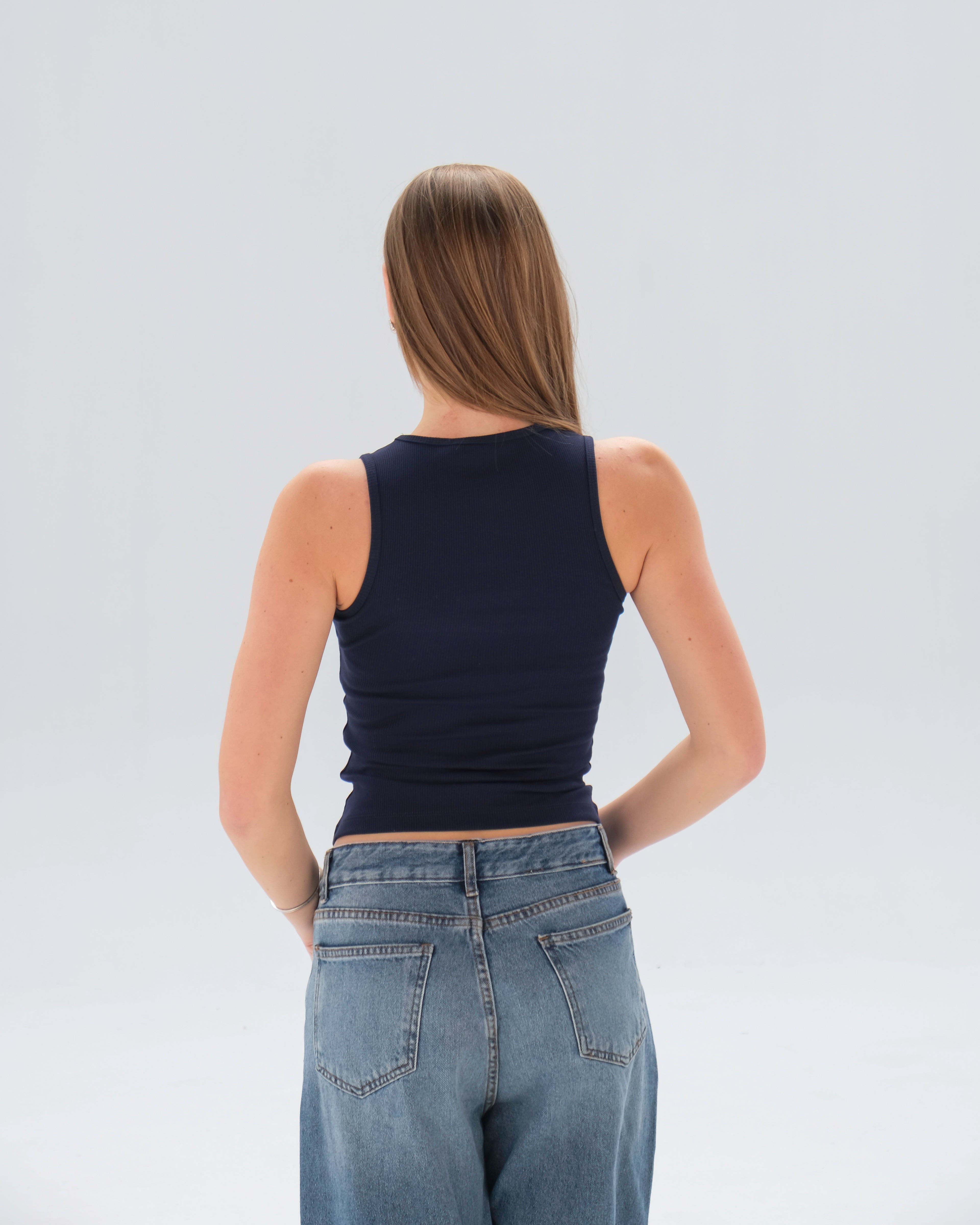 Ribbed Sleeveless Fitted Top