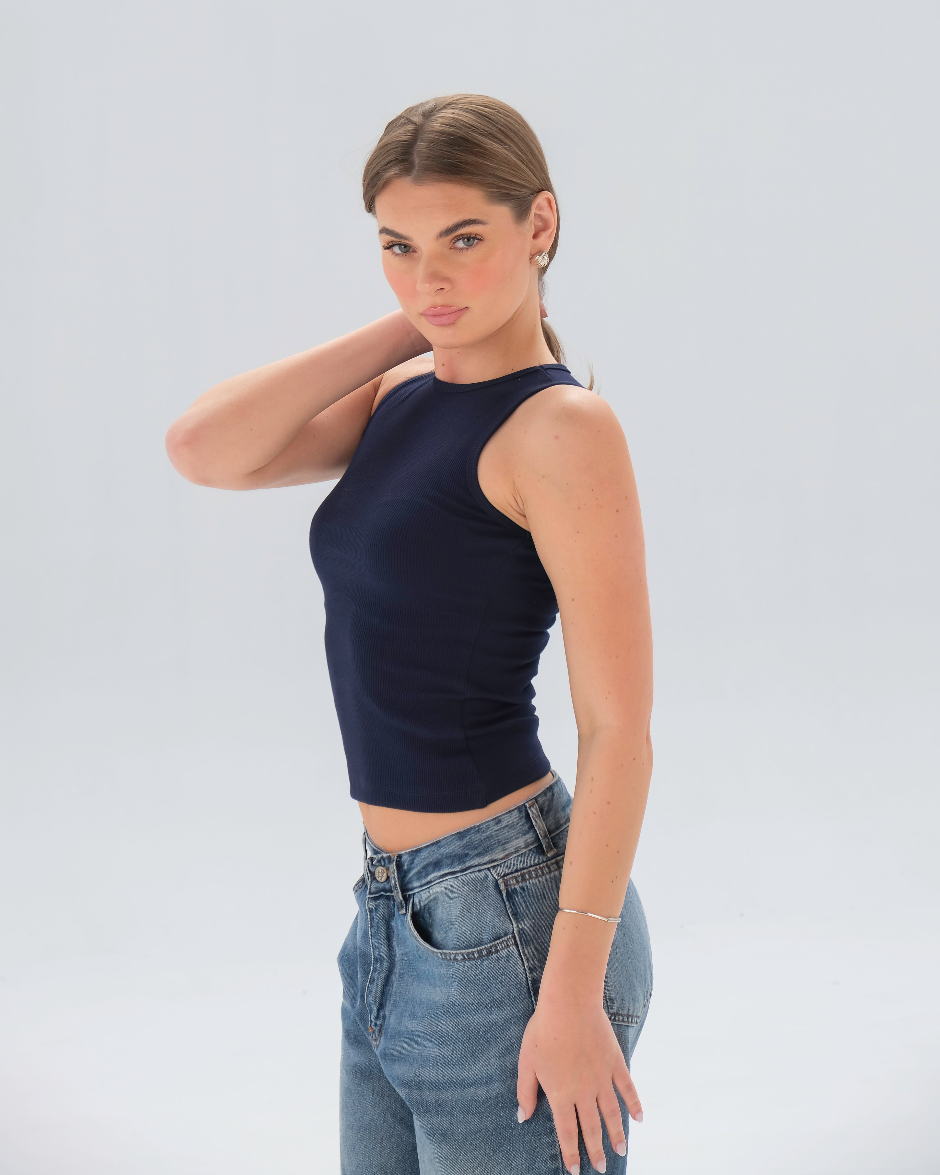 Ribbed Sleeveless Fitted Top