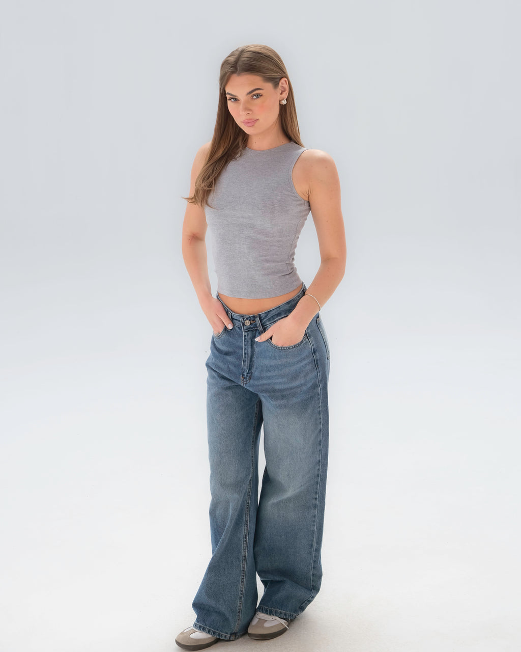 Ribbed Sleeveless Fitted Top