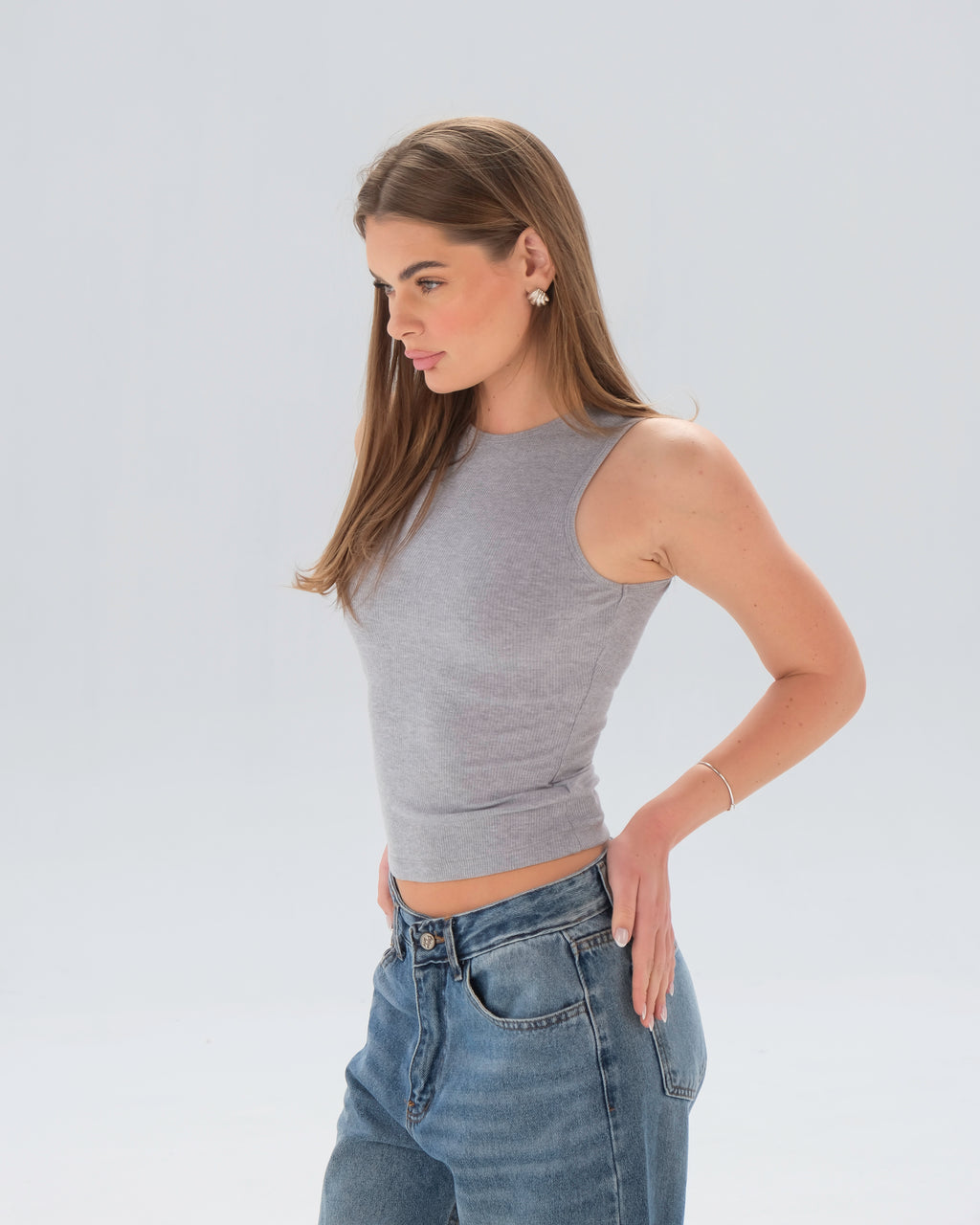 Ribbed Sleeveless Fitted Top