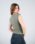 Contour Fit Top