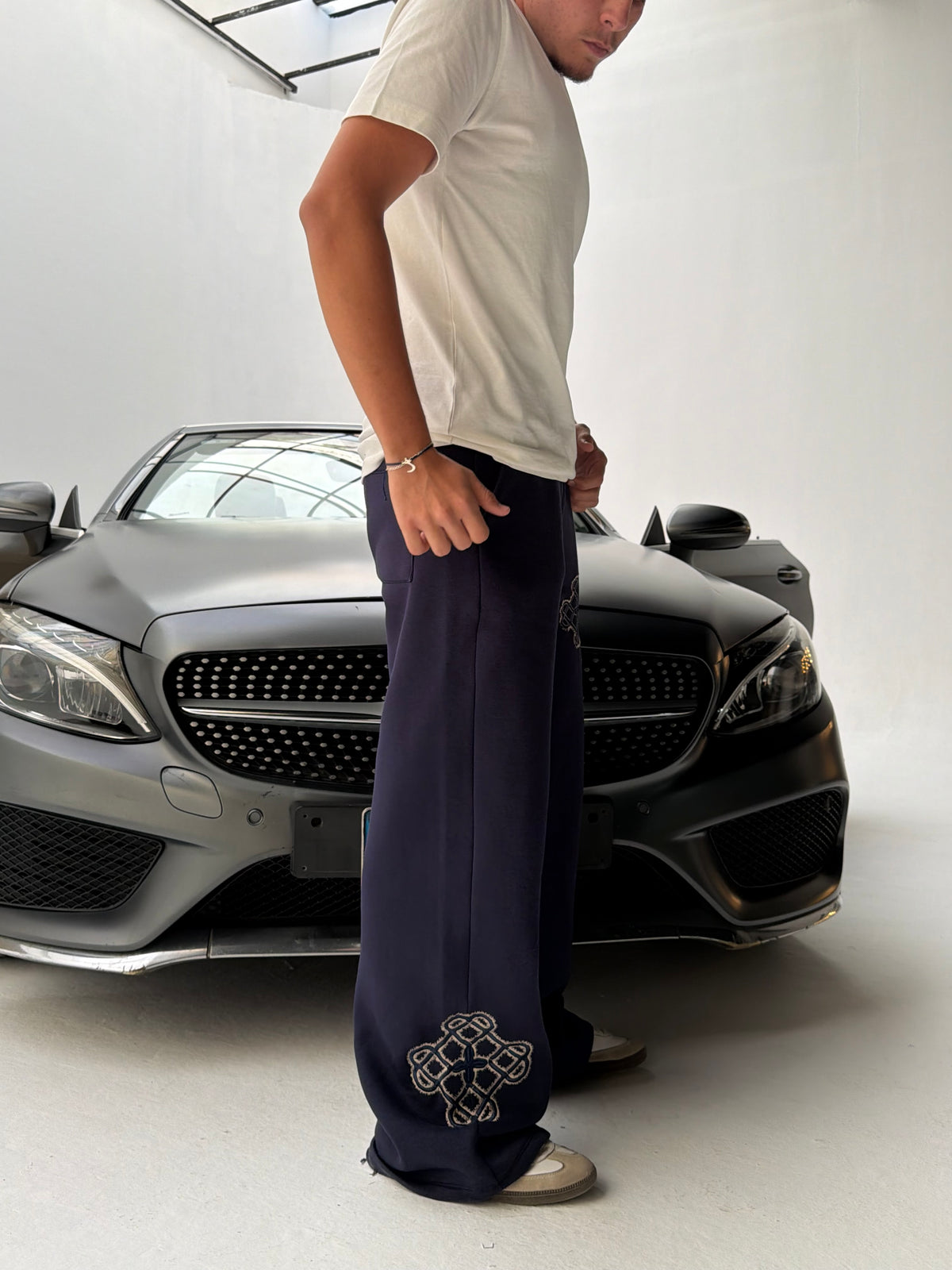 Navy Sateen Signature Wide-Leg Sweatpants